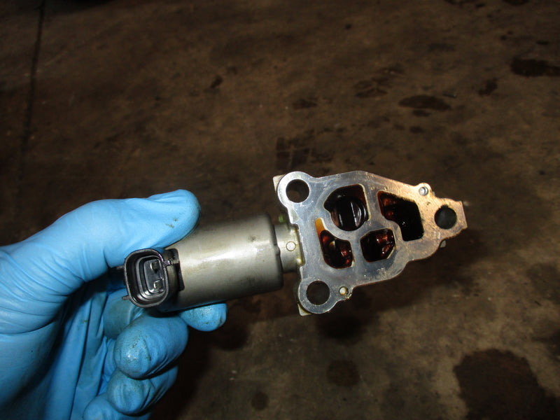 Yamaha 200hp 4 stroke outboard oil solenoid (6CB-86120-00-00)