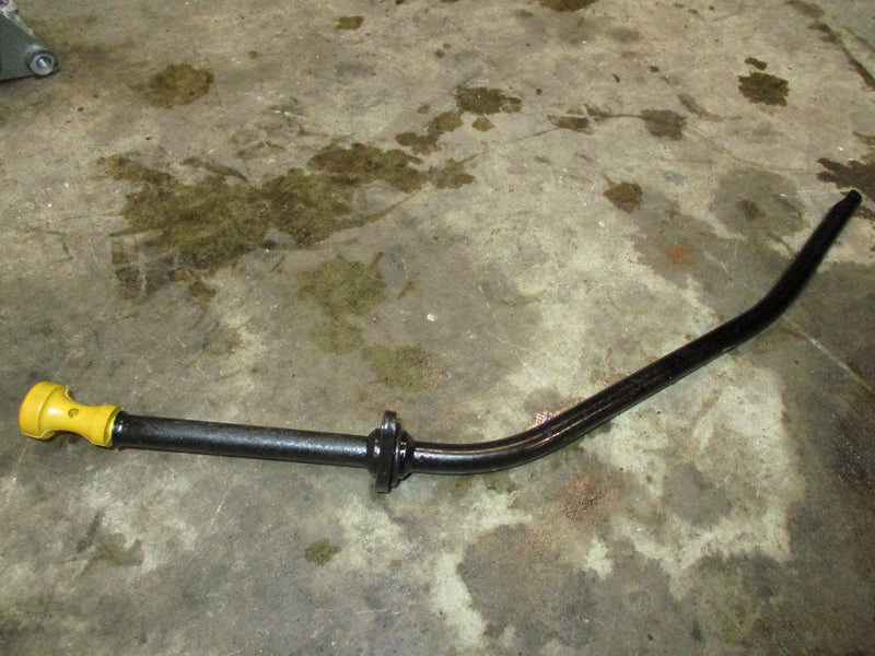 Yamaha 200hp 4 stroke outboard oil dipstick and tube (6DA-15362-00-00)