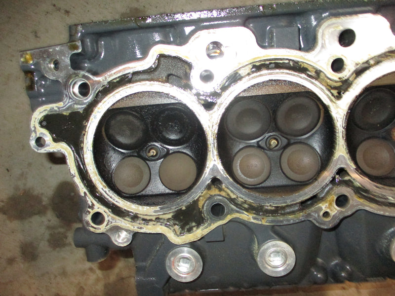Yamaha 350hp 4 stroke outboard port cylinder head (6AW-11110-00-95)