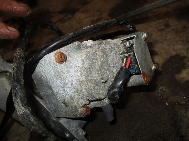 Yamaha 350hp 4 stroke outboard shift actuator (6AW-4820A-10-00)