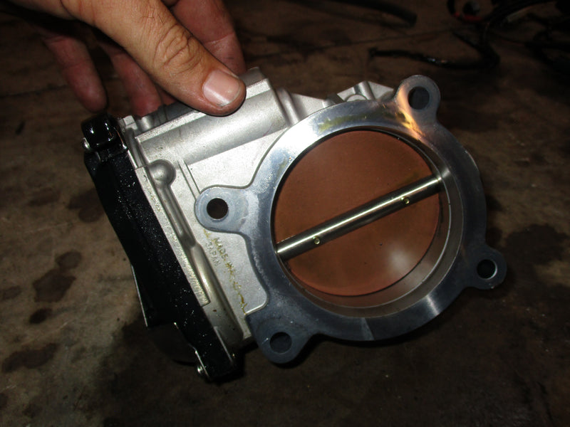 Yamaha 350hp 4 stroke outboard throttle body (6AW-13751-00-00)