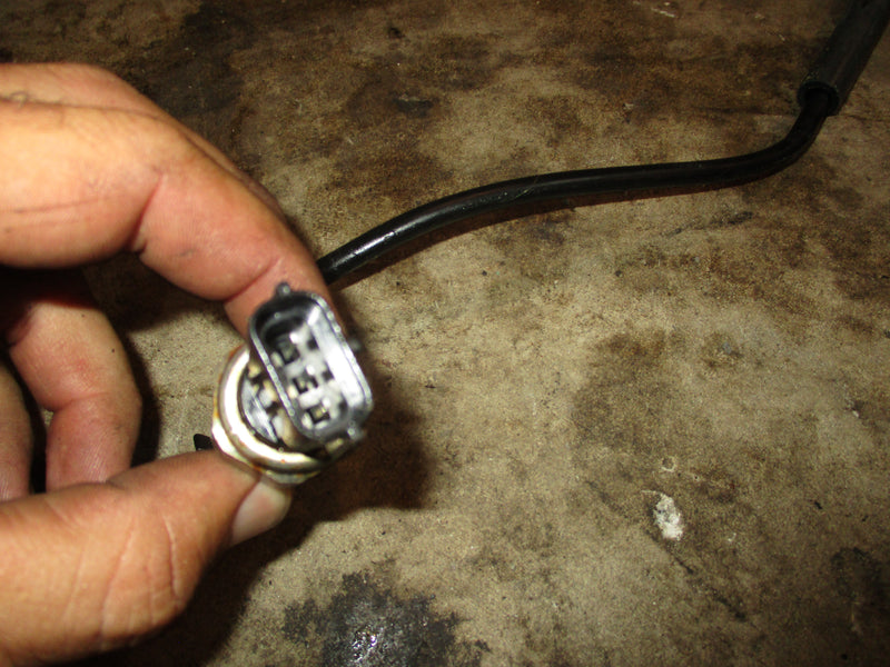 Yamaha 350hp 4 stroke outboard pressure sensor (6Y5-8366B-01-00)