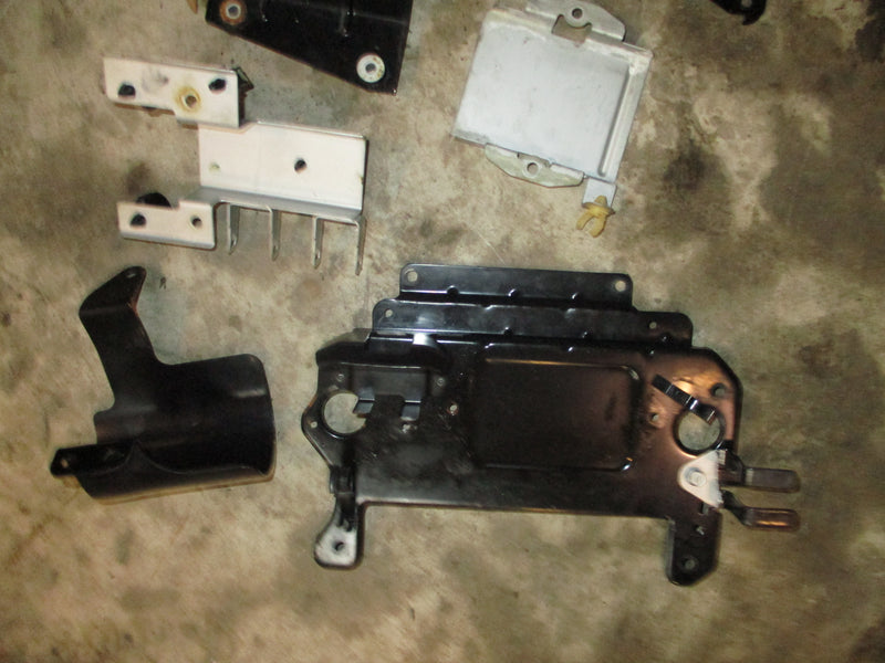 Yamaha 350hp 4 stroke outboard metal bracket set (6AW-8366G-00-00)