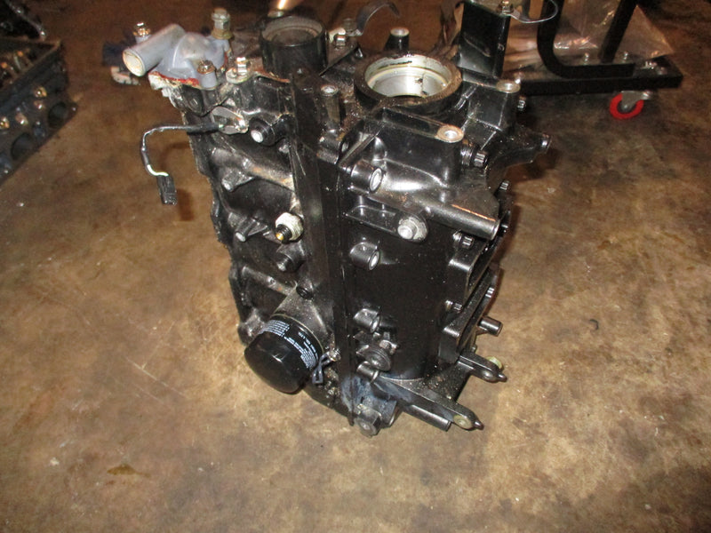 Suzuki DF70 70hp 4 stroke outboard crankcase block