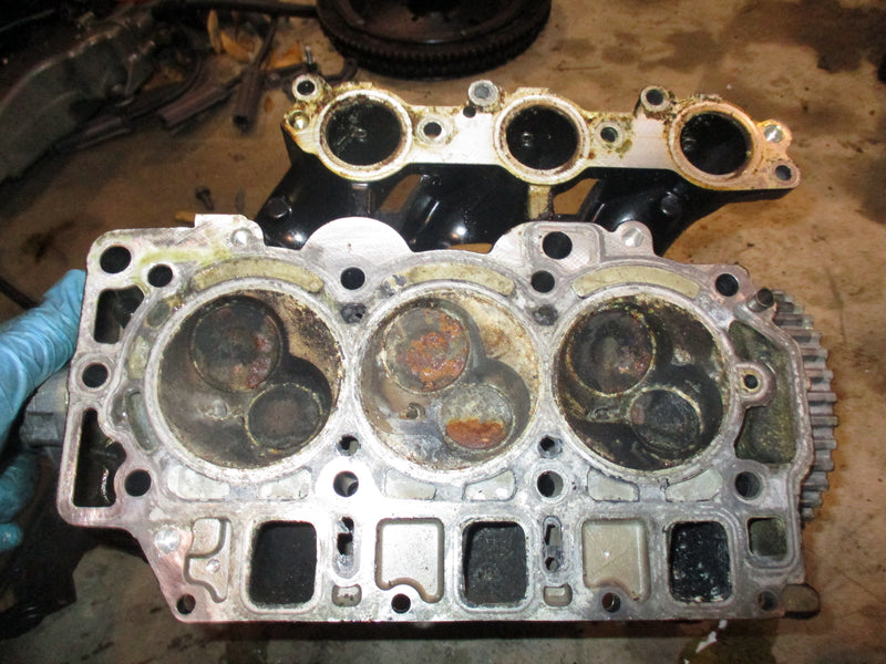 Mercury EFI 40hp outboard cylinder head (877568T8)