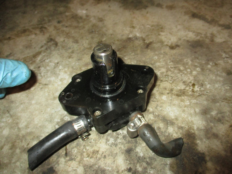 Suzuki DF90 90hp outboard fuel pump (15100-90J10)