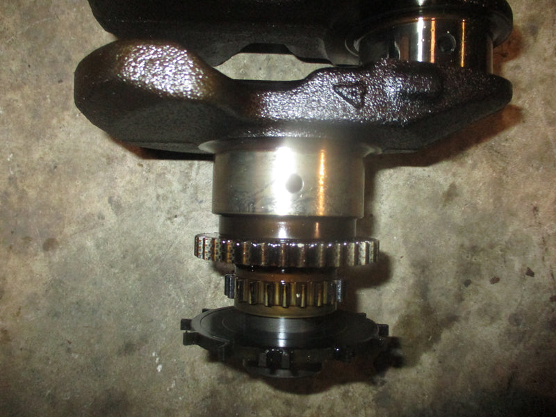 Honda BF150 150hp 4 stroke outboard crankshaft (13310-ZY6-000)
