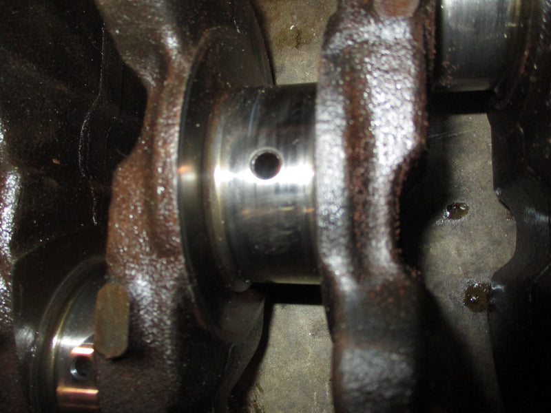 Honda BF135A 135hp 4 stroke outboard crankshaft (13310-ZY6-000)