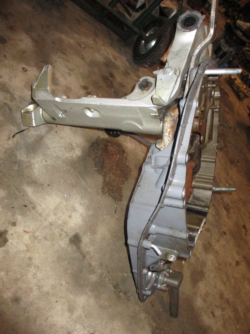 Honda BF135A 135hp 4 stroke outboard swivel bracket