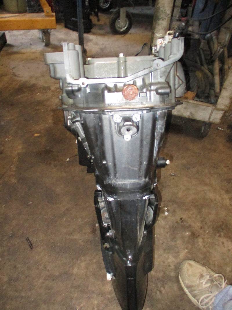 Suzuki DF90A 90hp outboard 25" shaft mid section