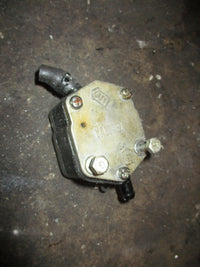 Load image into Gallery viewer, Yamaha 200hp 2 stroke outboard fuel pump (6E5-24410-02-00)
