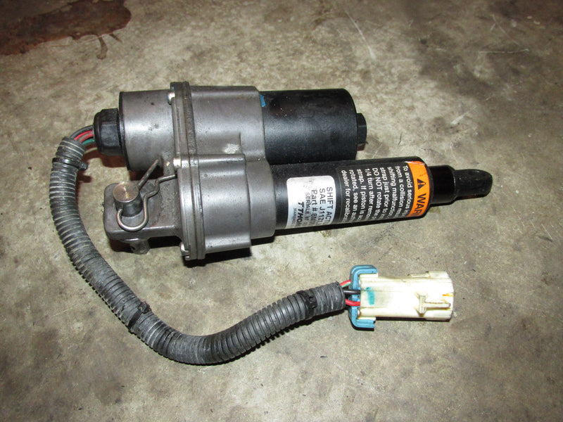 Mercury Verado 275hp outboard shift actuator (8M0007030)