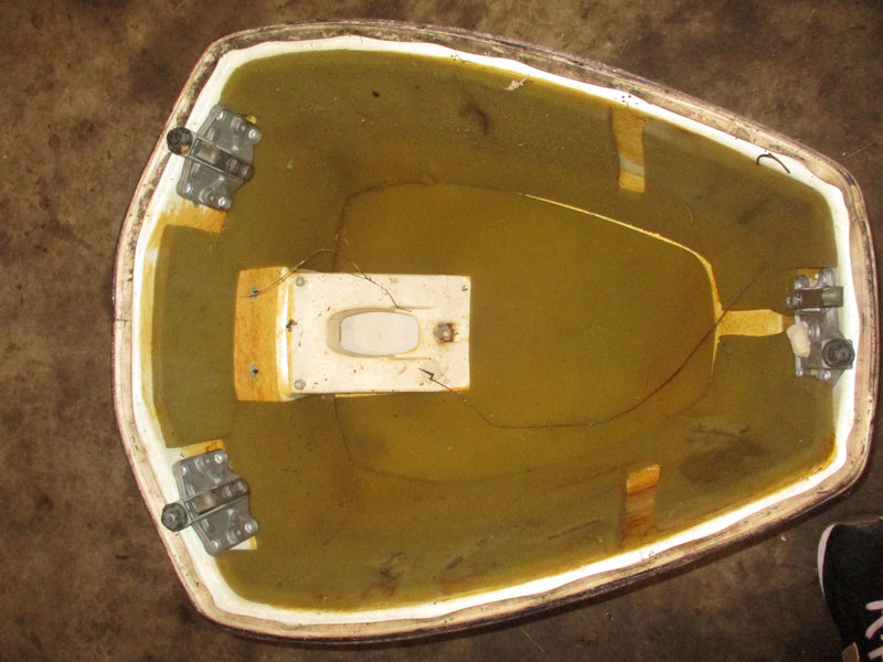 Johnson 110hp 2 stroke outboard top cowling