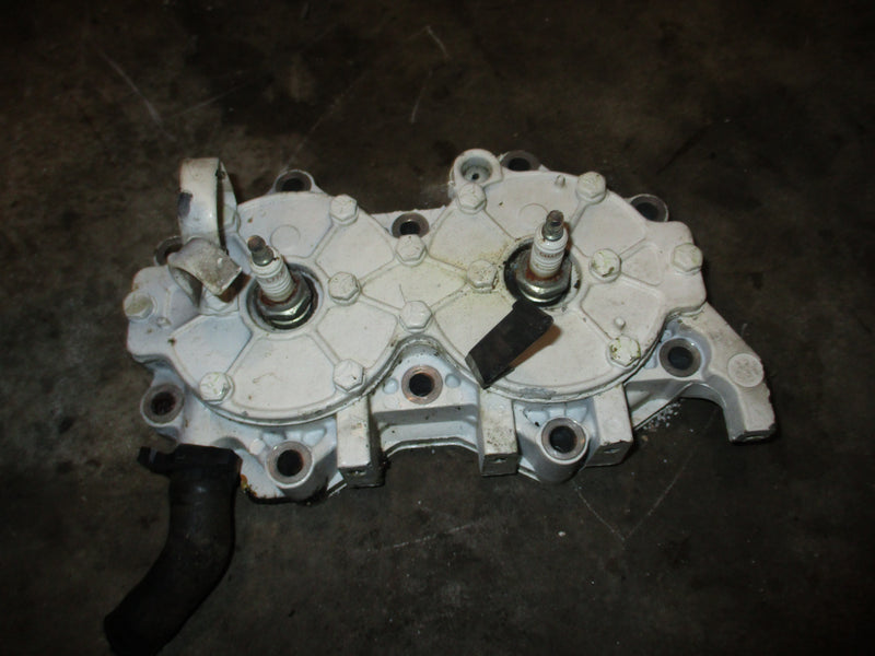 Johnson 110hp 2 stroke outboard port cylinder head (329538)