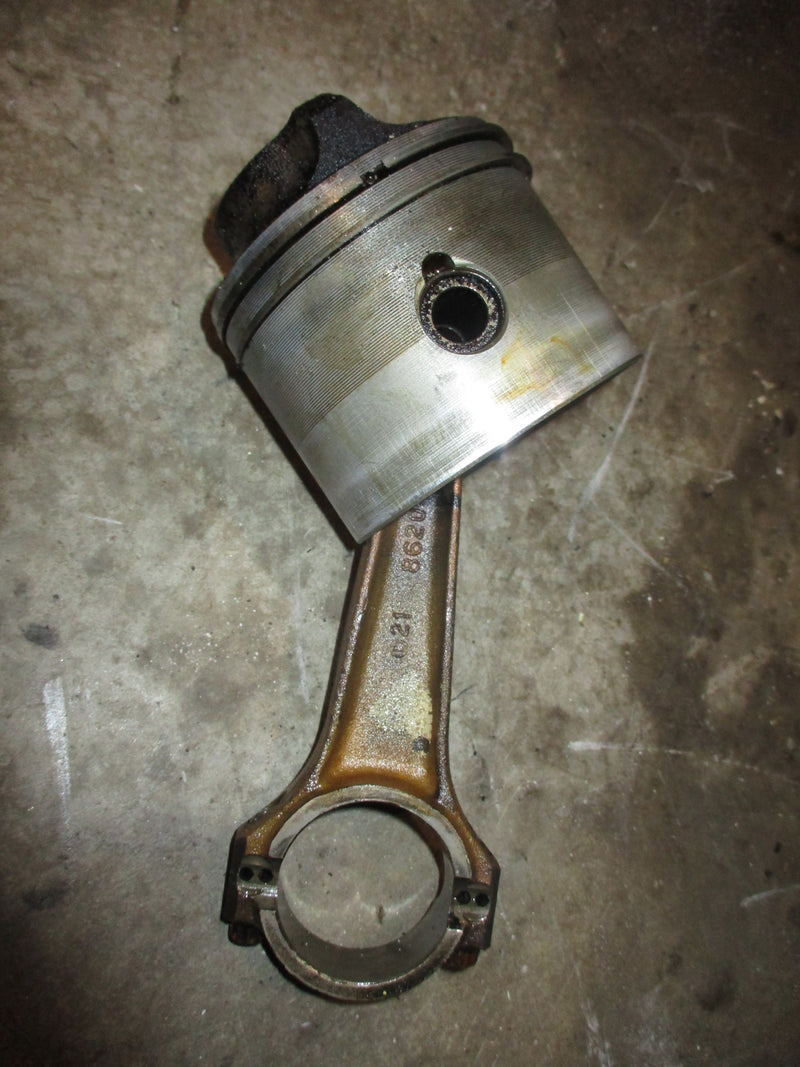 Johnson 110hp 2 stroke outboard piston and rod (328355)