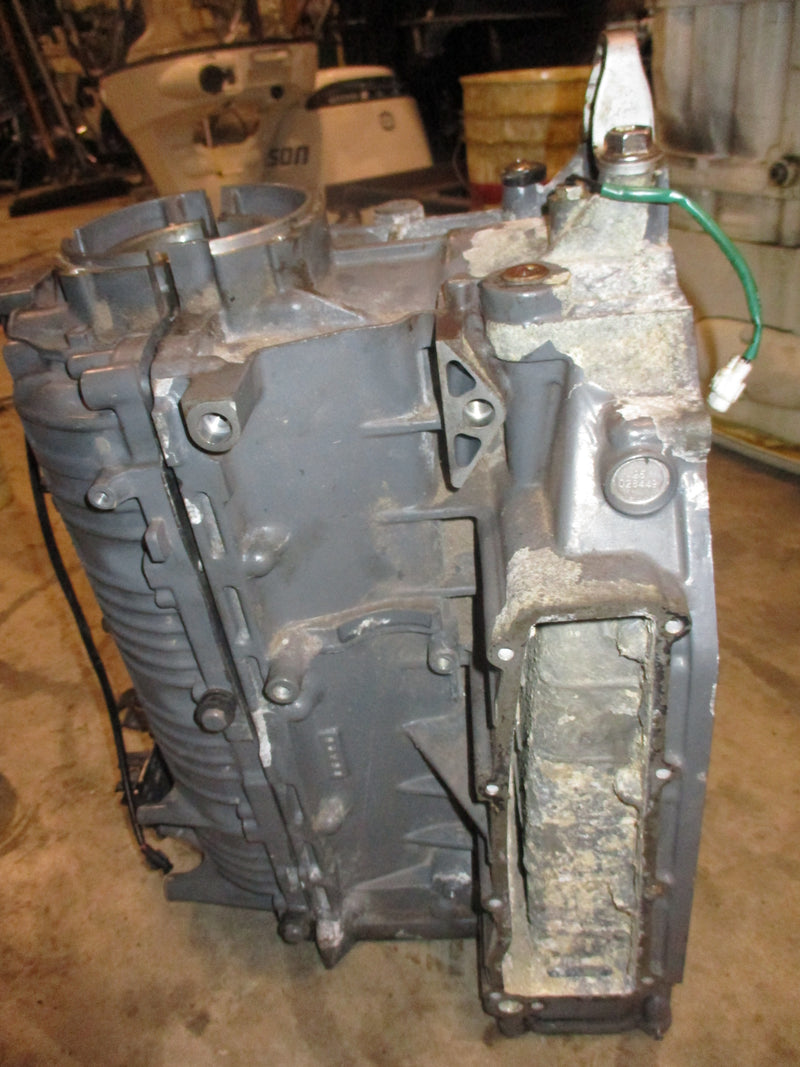 Johnson/Suzuki 115hp outboard crankcase block