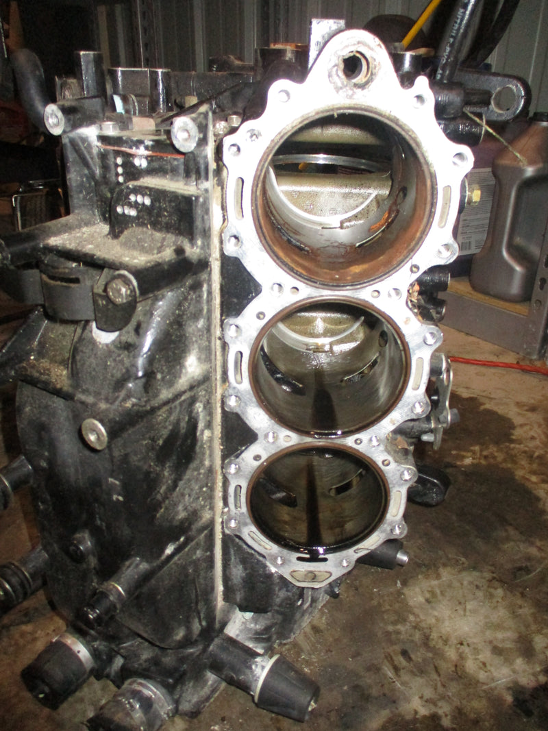 Evinrude ETEC 150hp 2 stroke outboard crankcase block