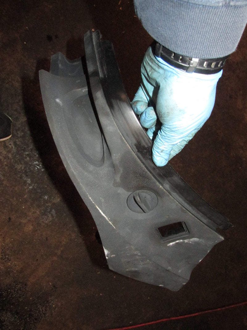 Mercury Verado 275hp outboard port front cover (885356)