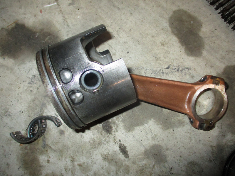 Mercury 175hp EFI outboard starboard piston & rod (644-818141) OVERSIZED