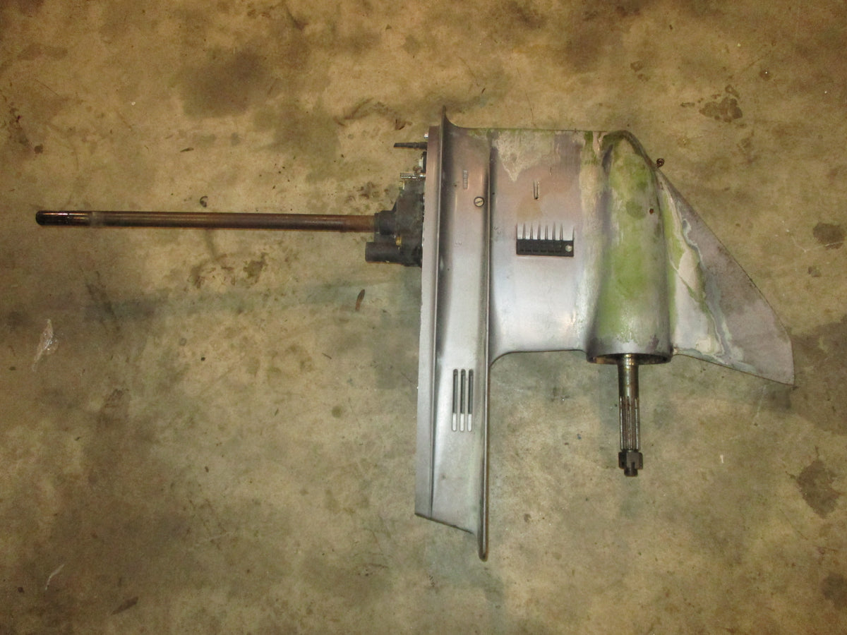 Yamaha 115hp 2 stroke outboard 20" shaft lower unit