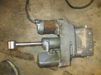 Load image into Gallery viewer, Yamaha 115hp 2 stroke outboard tilt trim unit 6G5-43800-05-EK
