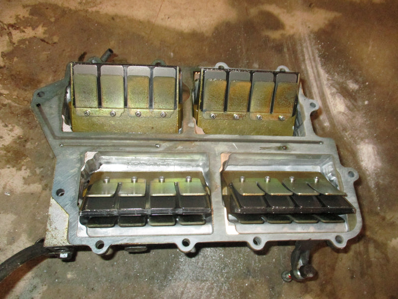 Yamaha 115hp 2 stroke outboard intake manifold with reed valves
