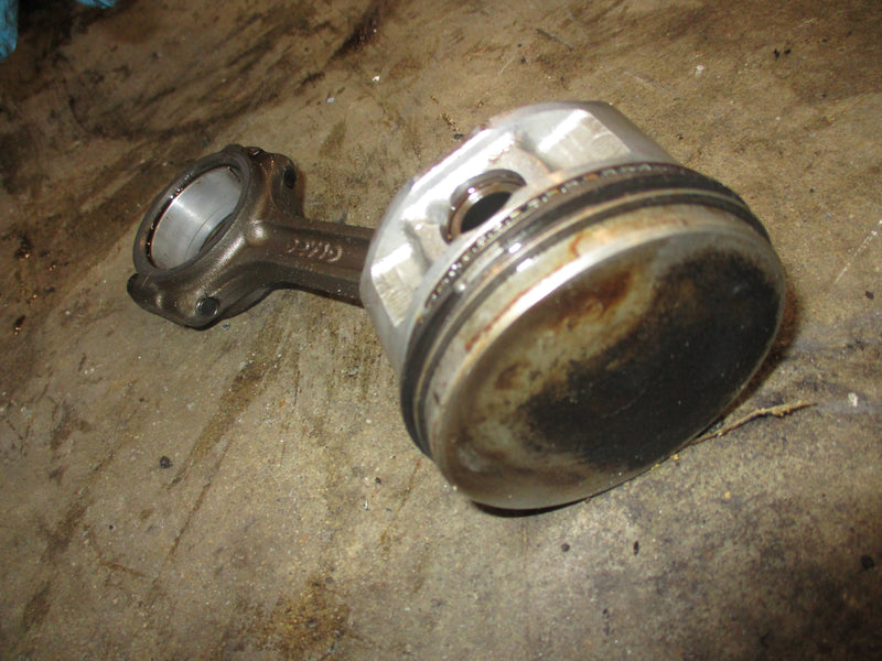Yamaha 25hp outboard piston and rod (69W-11631-01-97)