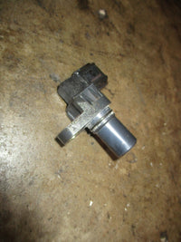 Load image into Gallery viewer, Suzuki DF70 70hp outboard CAM position sensor (33220-84G00)
