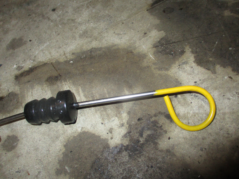 Yamaha 115hp 4 stroke outboard oil dipstick (6D8-15362-00)