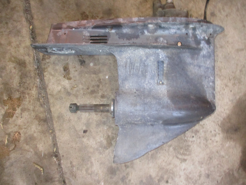Yamaha 115hp 4 stroke outboard 20" shaft standard rotation lower unit