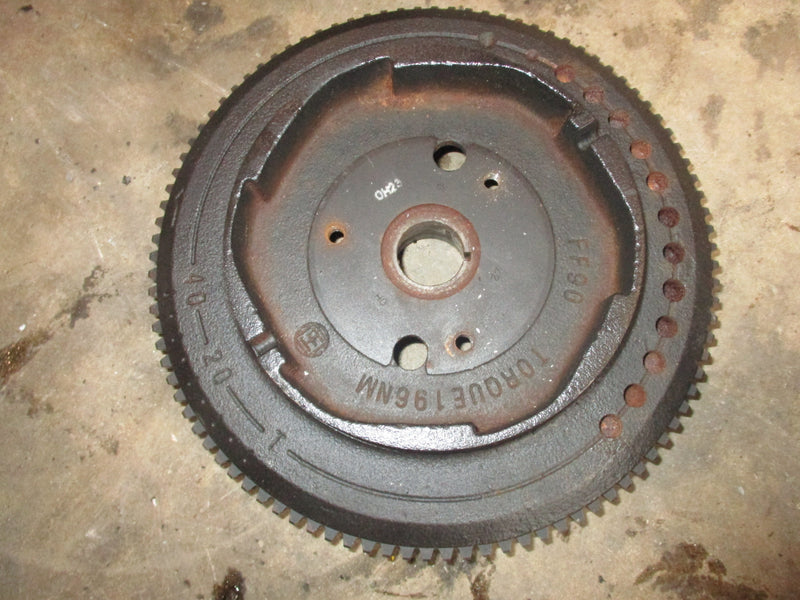 Suzuki DF25 25hp 4 stoke outboard flywheel (32102-95J00)
