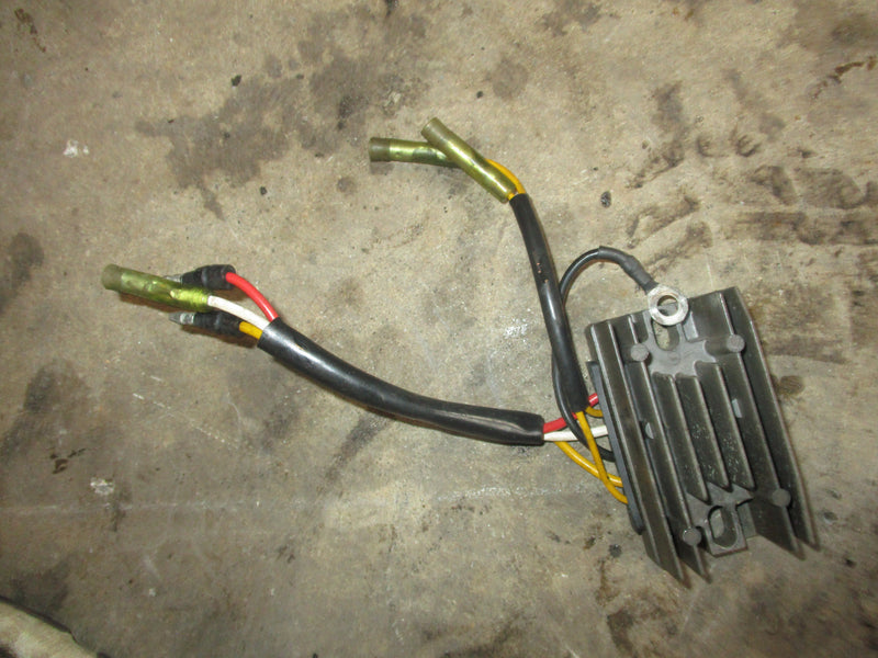 Suzuki DF25 25hp 4 stoke outboard rectifier regulator (32800-95J01)