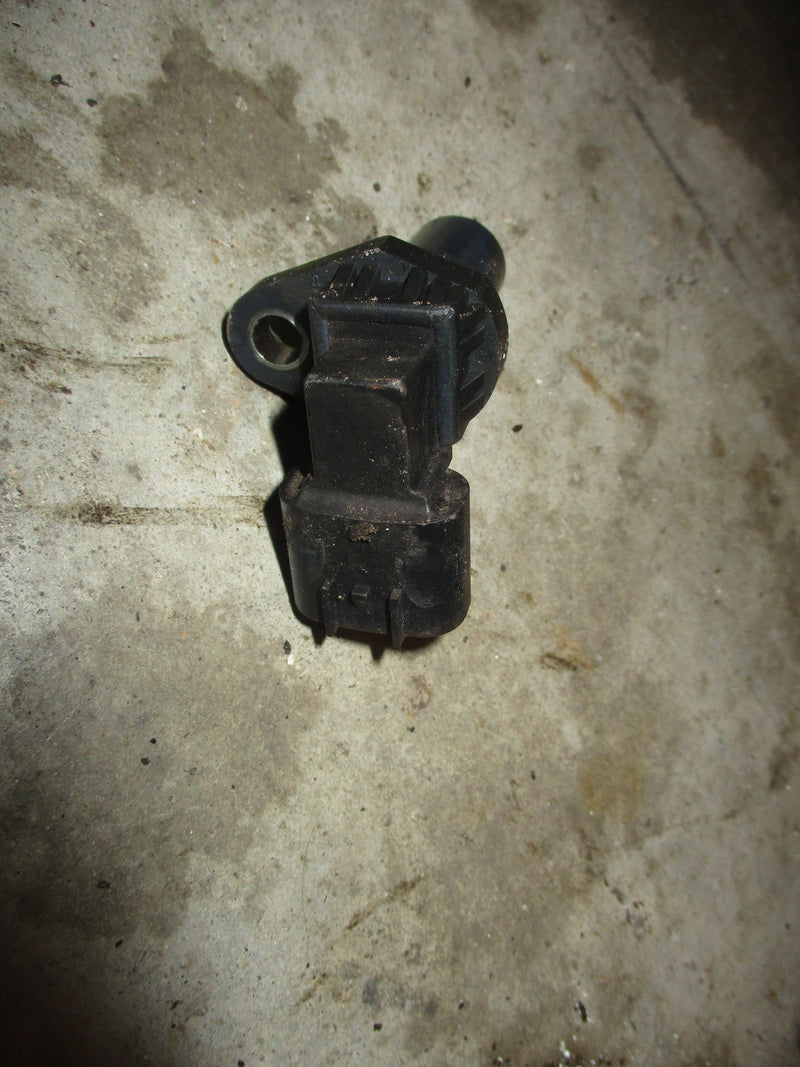 Suzuki DF115 115hp outboard CAM position sensor (33220-76G02)