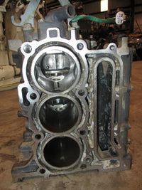 Load image into Gallery viewer, Suzuki DF40A 40hp outboard crankcase block (11301-88L10)
