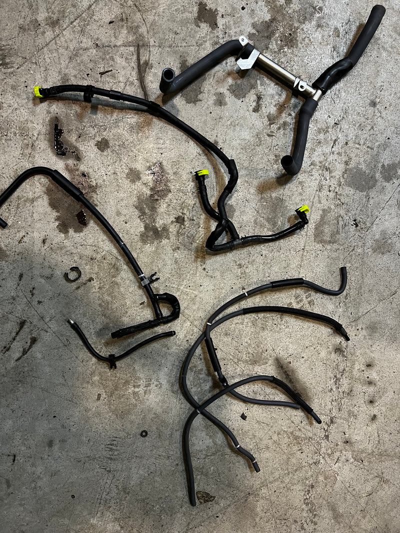 Yamaha 350hp 4 stroke outboard miscellaneous hoses