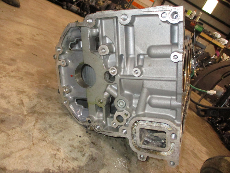 Suzuki DF40A 40hp outboard crankcase block (11301-88L10)