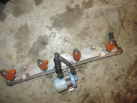 Load image into Gallery viewer, Suzuki DF115 115hp outboard fuel rail and injector set (15750-90J00)
