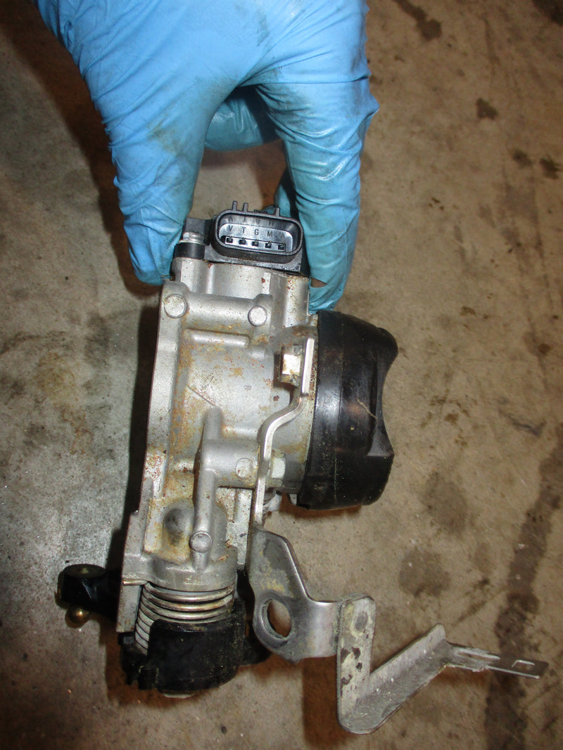 Suzuki DF40A 40hp outboard throttle body (13300-88L01)