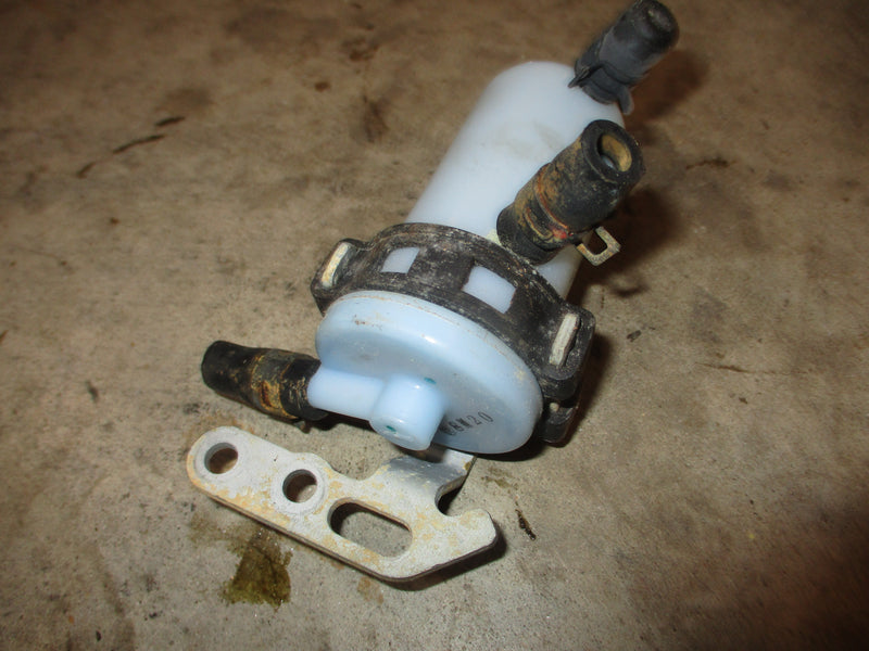 Suzuki DF40A 40hp outboard fuel filter (15410-88L00)