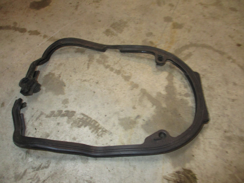 Suzuki DF40A 40hp outboard lower cowling grommet (61134-88L10)