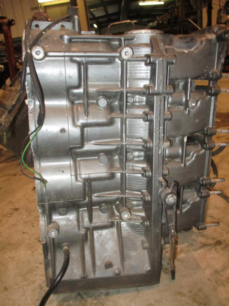 Suzuki DT115S 115hp 2 stroke outboard crankcase block
