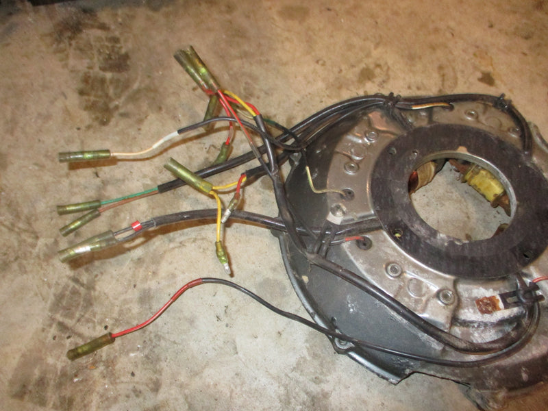 Suzuki DT115S 115hp 2 stroke outboard stator/timer base (32140-94620)
