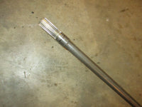 Load image into Gallery viewer, Yamaha 225hp 2.6L 2 stroke Precision Blend outboard 25" lower unit
