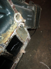 Load image into Gallery viewer, Yamaha 225hp 2 stroke Precision Blend outboard crankcase powerhead 2.6L
