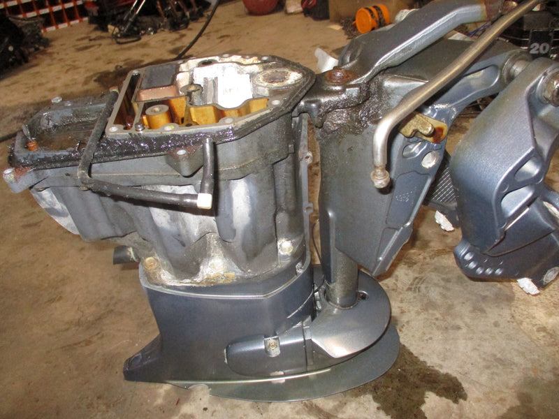Yamaha 70hp 4 stroke outboard 20" shaft midsection