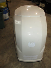 Load image into Gallery viewer, Evinrude 200hp Ficht 2 stroke outboard top cowling
