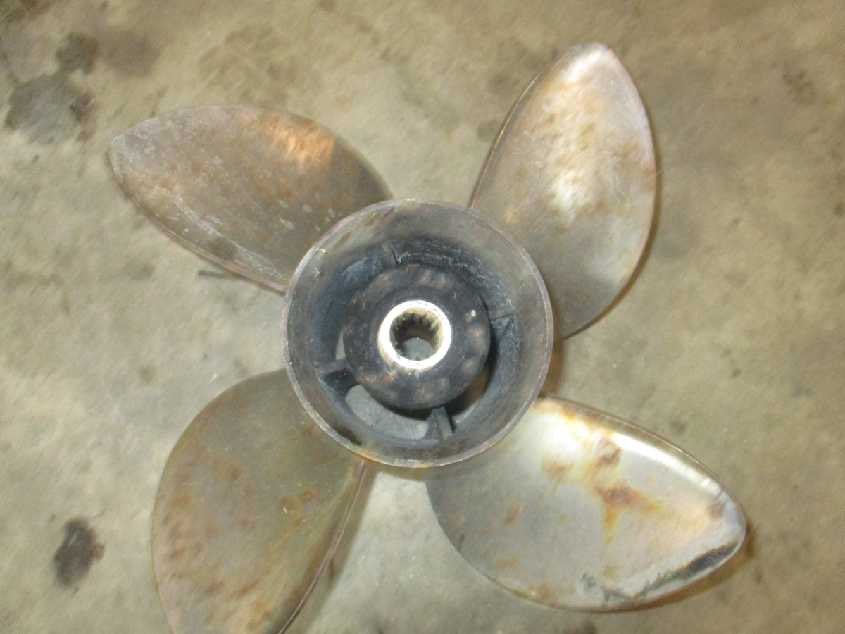 Evinrude outboard stainless steel 4 blade propeller 14.25x19