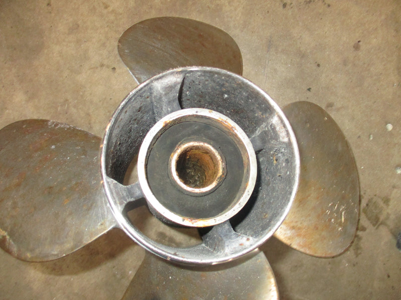 Evinrude outboard stainless steel 4 blade propeller 14.25x19