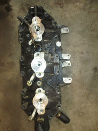 Load image into Gallery viewer, Evinrude 200hp Ficht 2 stroke outboard starboard cylinder head (5004932)
