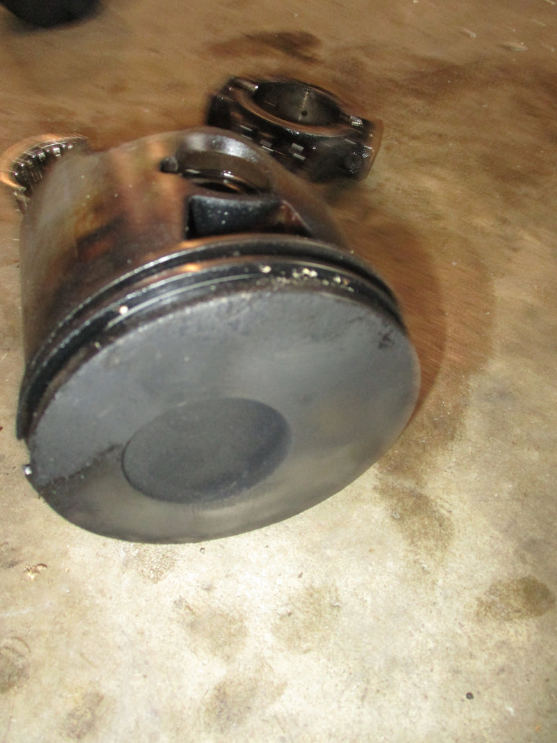 Evinrude 200hp Ficht 2 stroke outboard port piston and rod (5005044)